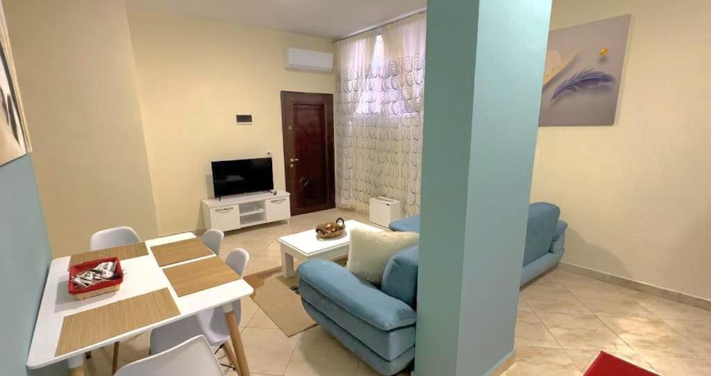 Apartment S&f Centre Tirana