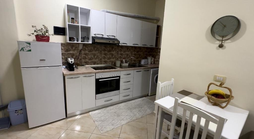 S&f Centre Apartment Tirana